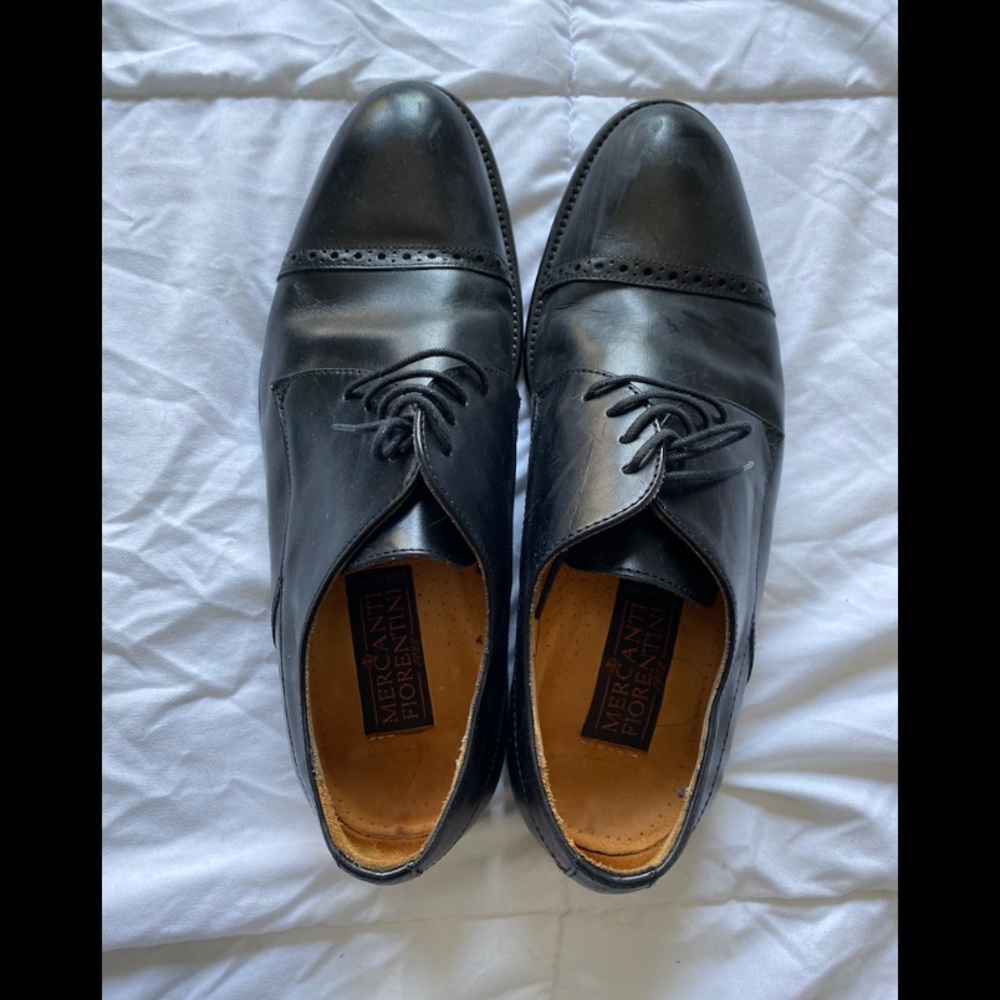 Men’s shoes, size 8 1/2. Made in Italy.